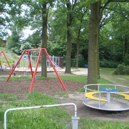 Hotel-pension Maerkischheide 3*